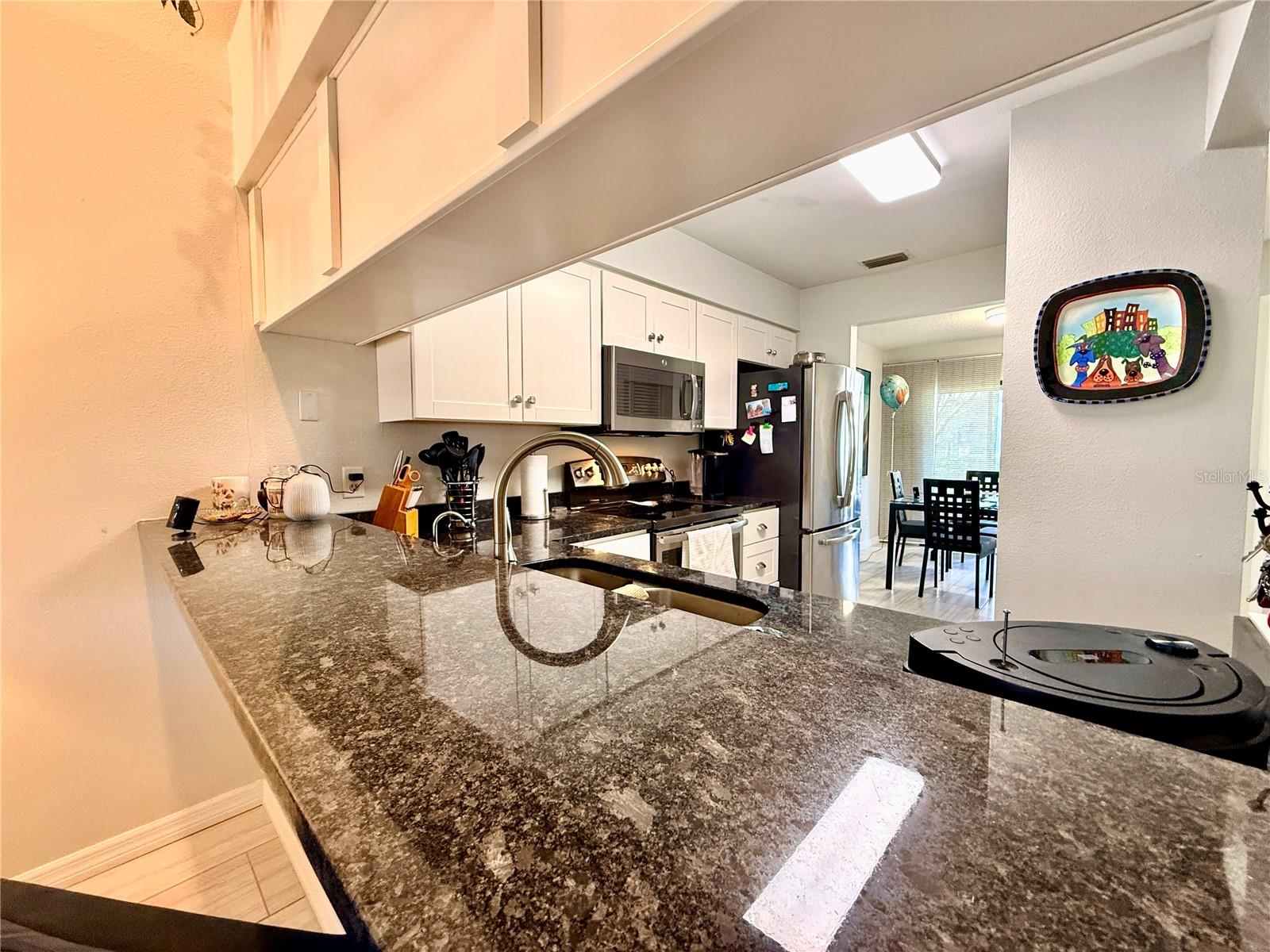 Image 14 of 43 For 2749 Countryside Boulevard 22