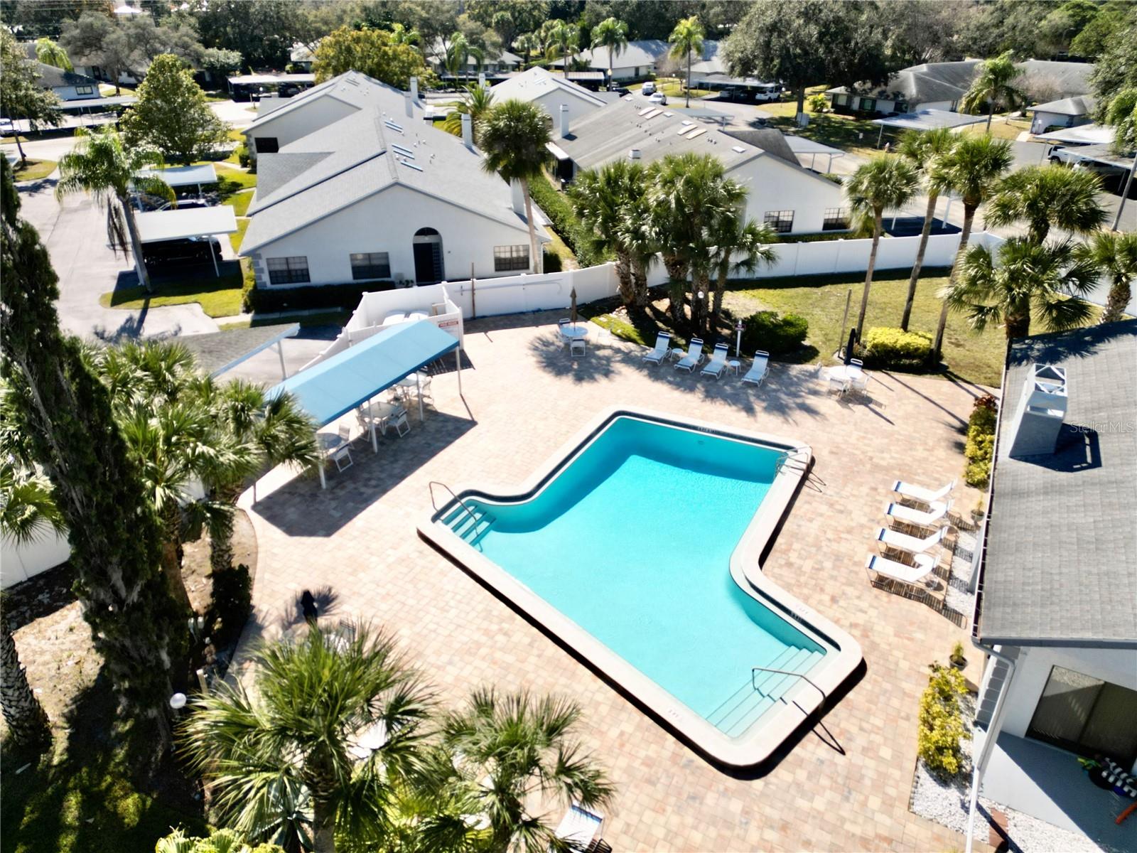 Image 36 of 43 For 2749 Countryside Boulevard 22