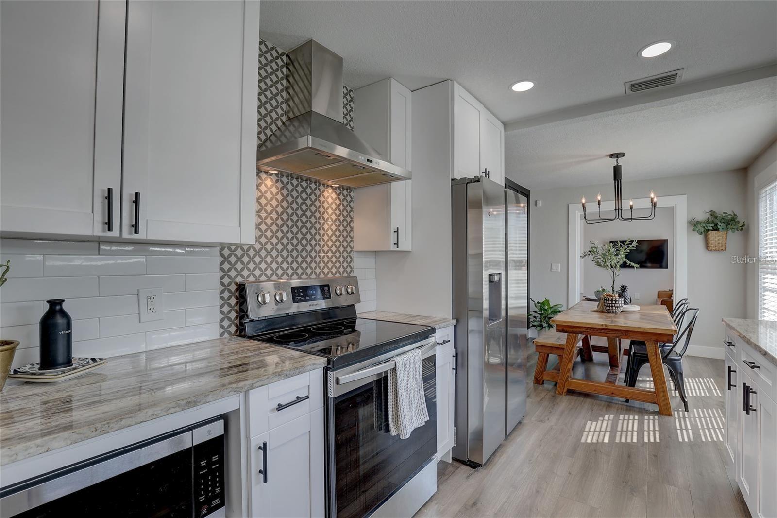 Image 12 of 35 For 315 40th Street S