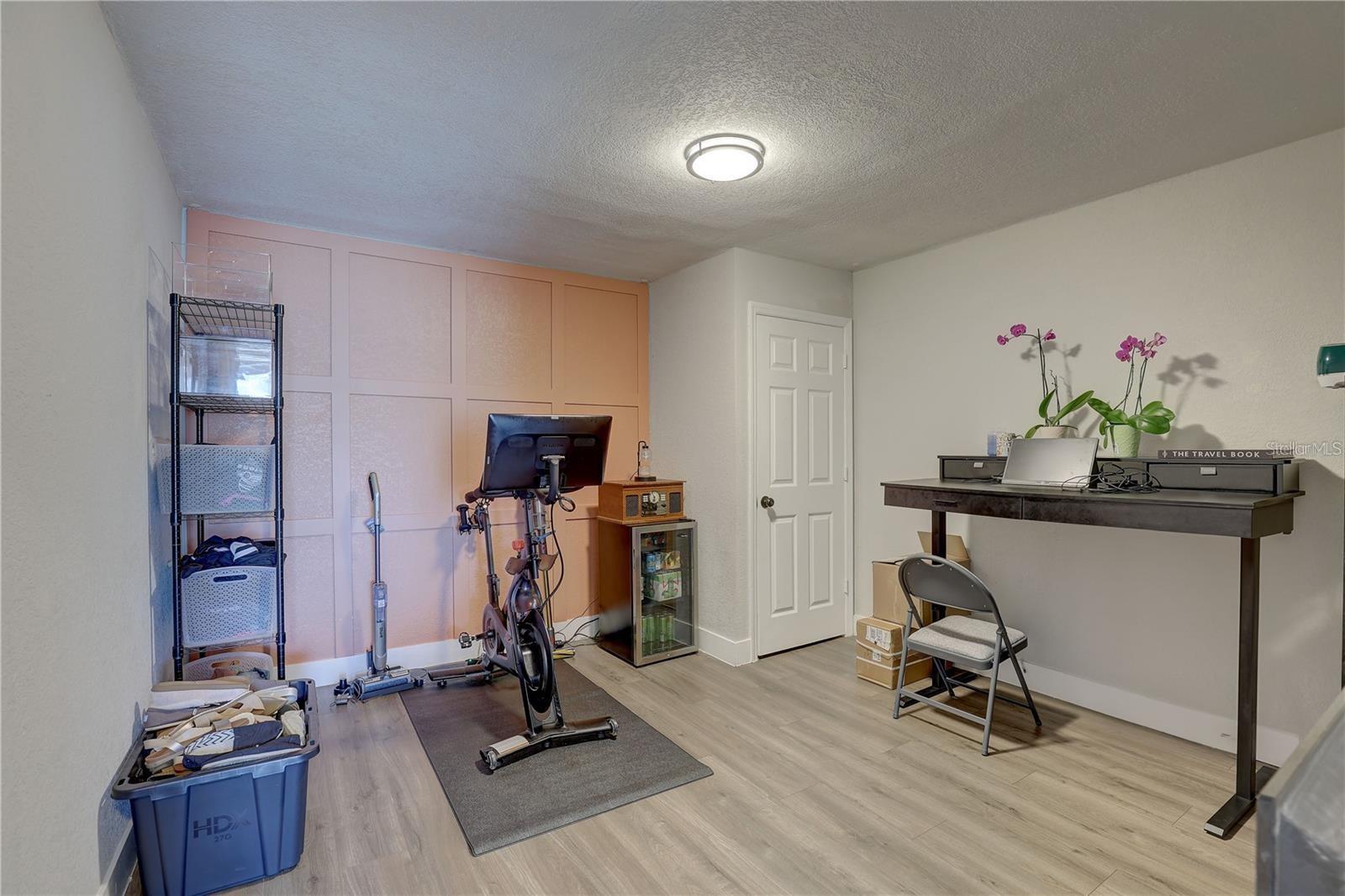 Image 25 of 35 For 315 40th Street S