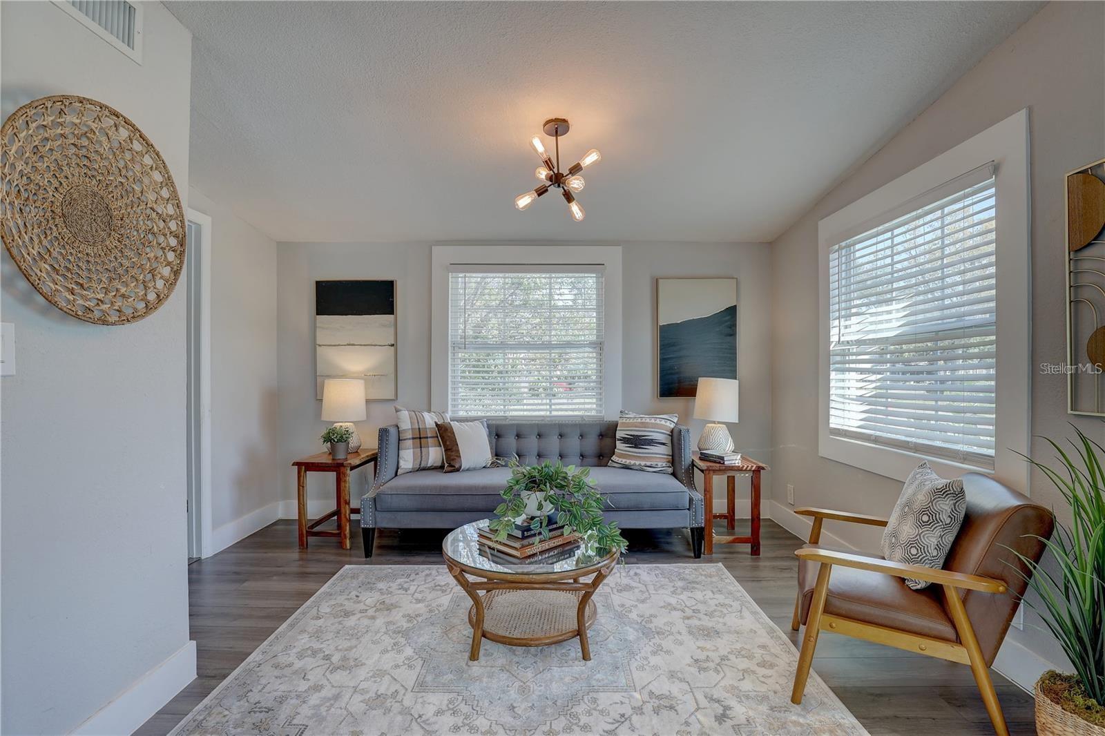 Image 6 of 35 For 315 40th Street S