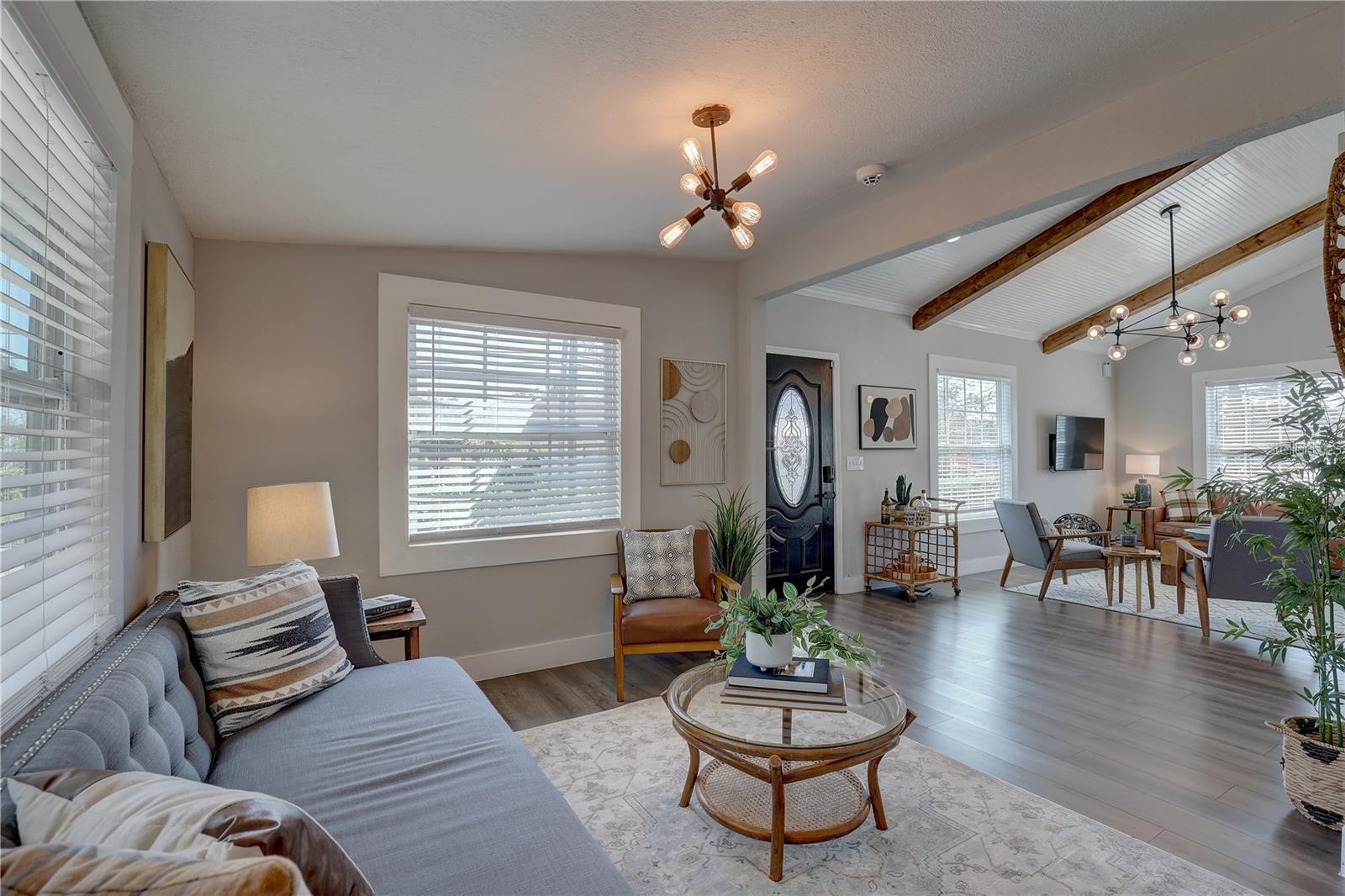 Image 8 of 35 For 315 40th Street S