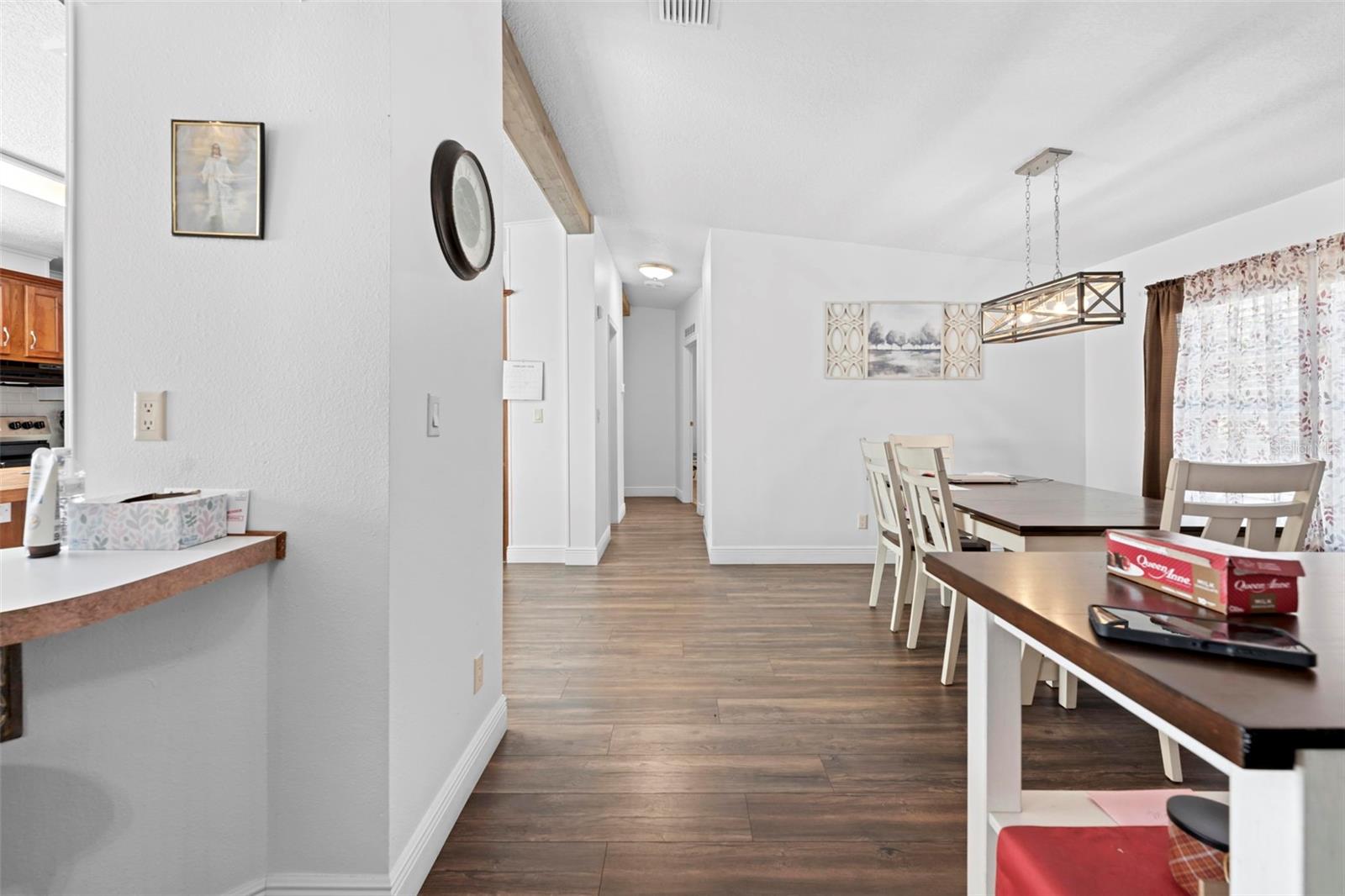 Image 22 of 42 For 17095 Frankfort Road