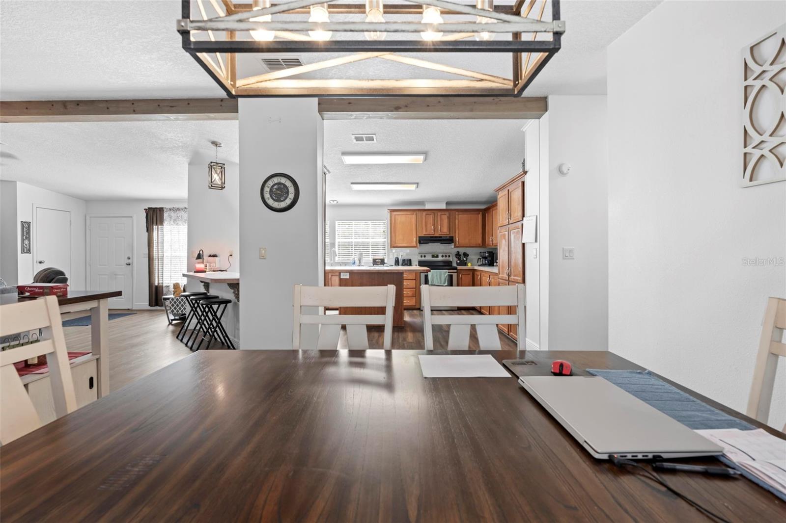 Image 26 of 42 For 17095 Frankfort Road