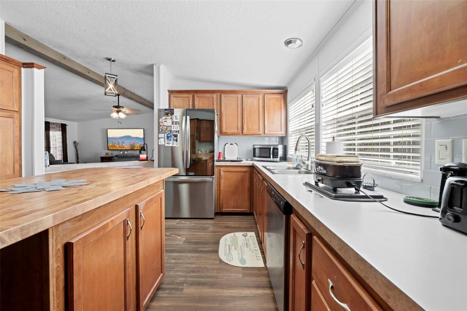 Image 30 of 42 For 17095 Frankfort Road