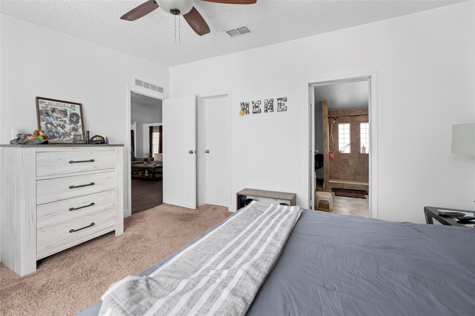 Image 37 of 42 For 17095 Frankfort Road