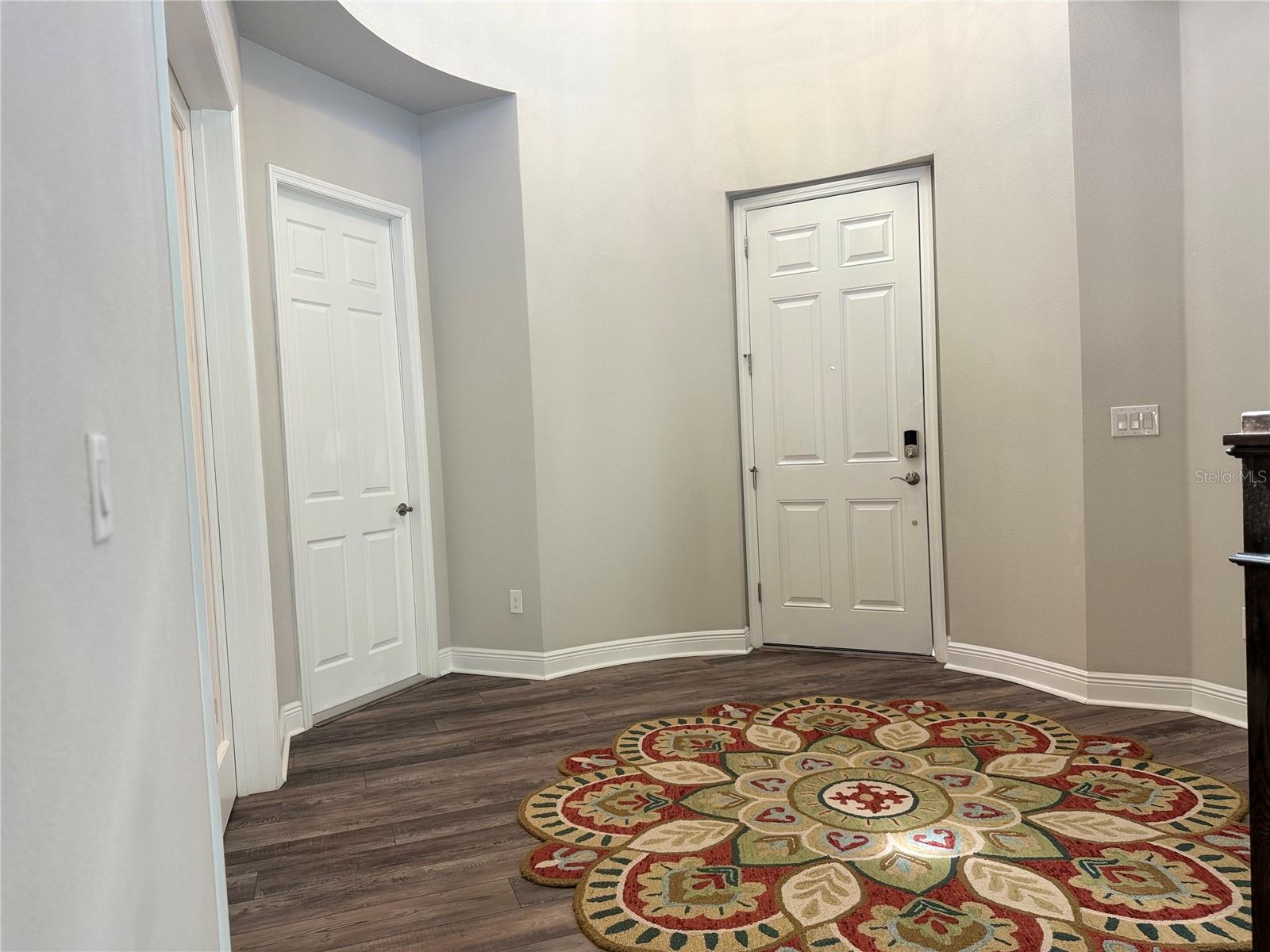 Image 14 of 76 For 7004 Mainland Avenue