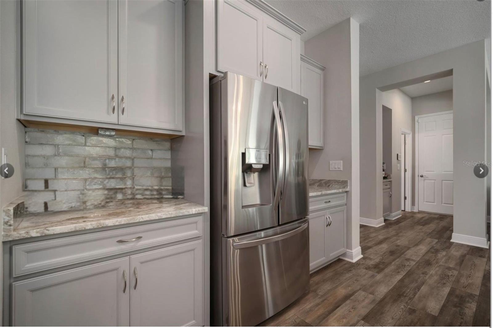 Image 22 of 76 For 7004 Mainland Avenue