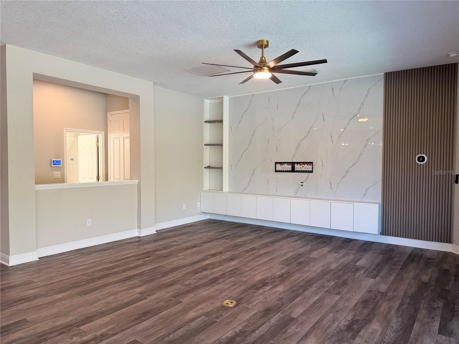 Image 30 of 76 For 7004 Mainland Avenue