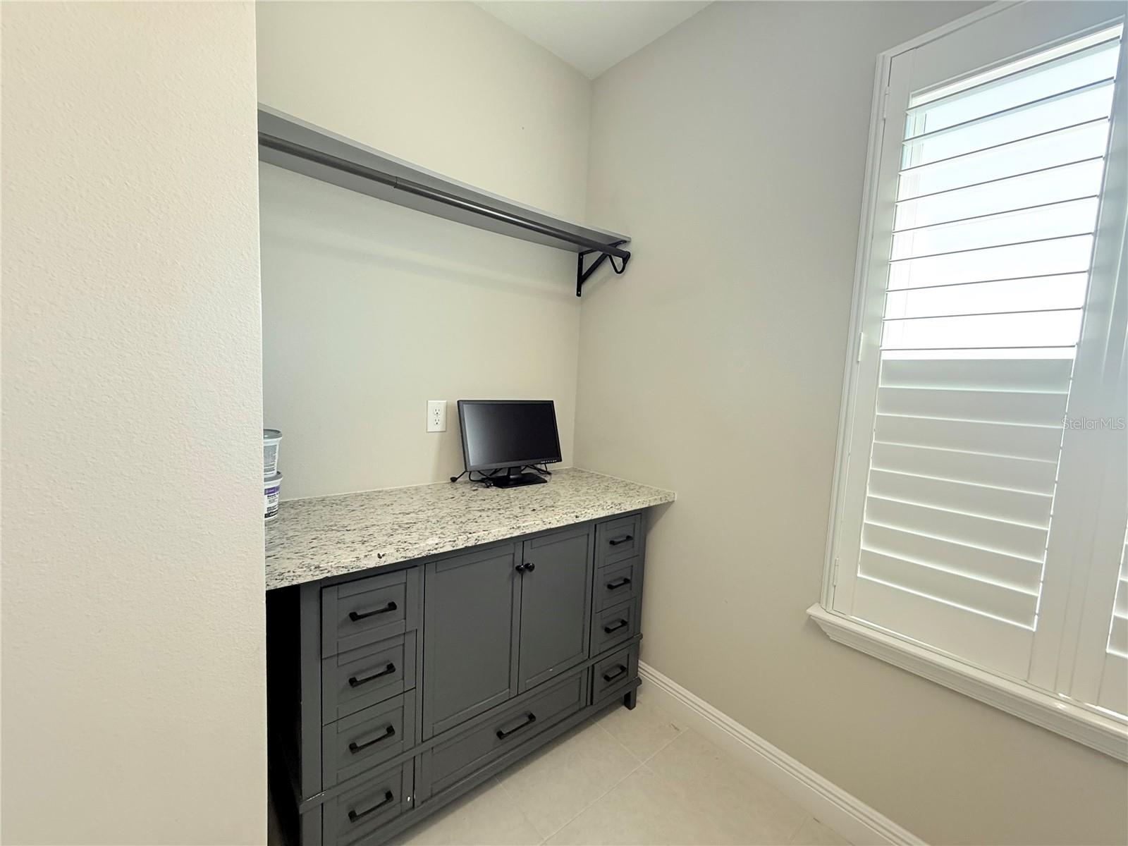 Image 58 of 76 For 7004 Mainland Avenue