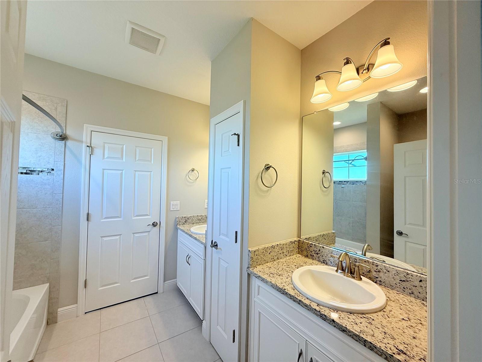 Image 61 of 76 For 7004 Mainland Avenue