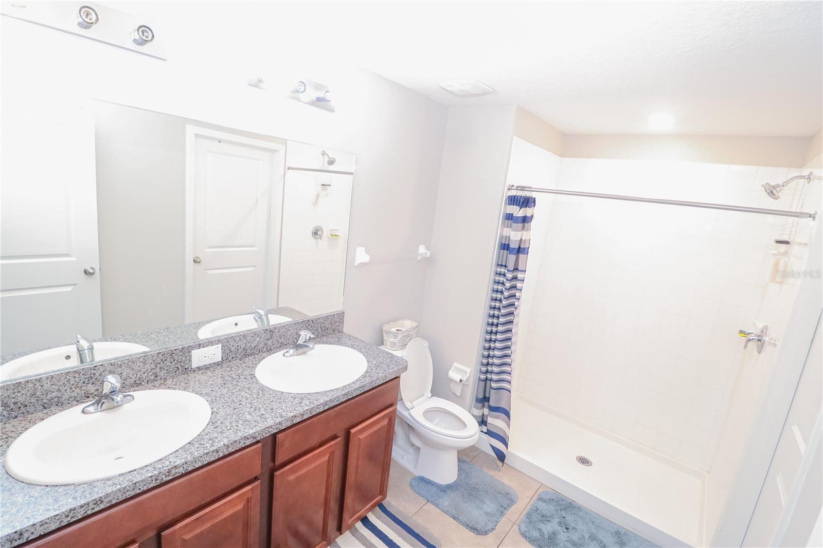 Image 11 of 18 For 10206 Bright Crystal Avenue