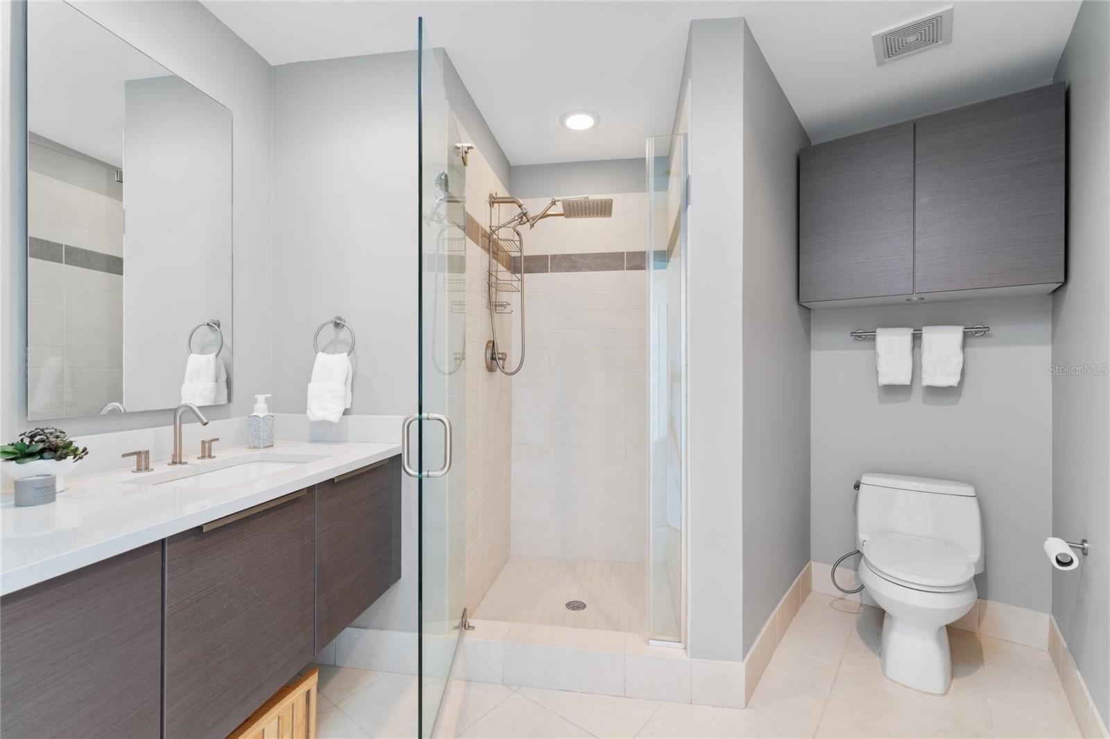 Image 18 of 42 For 175 1st Street S 406