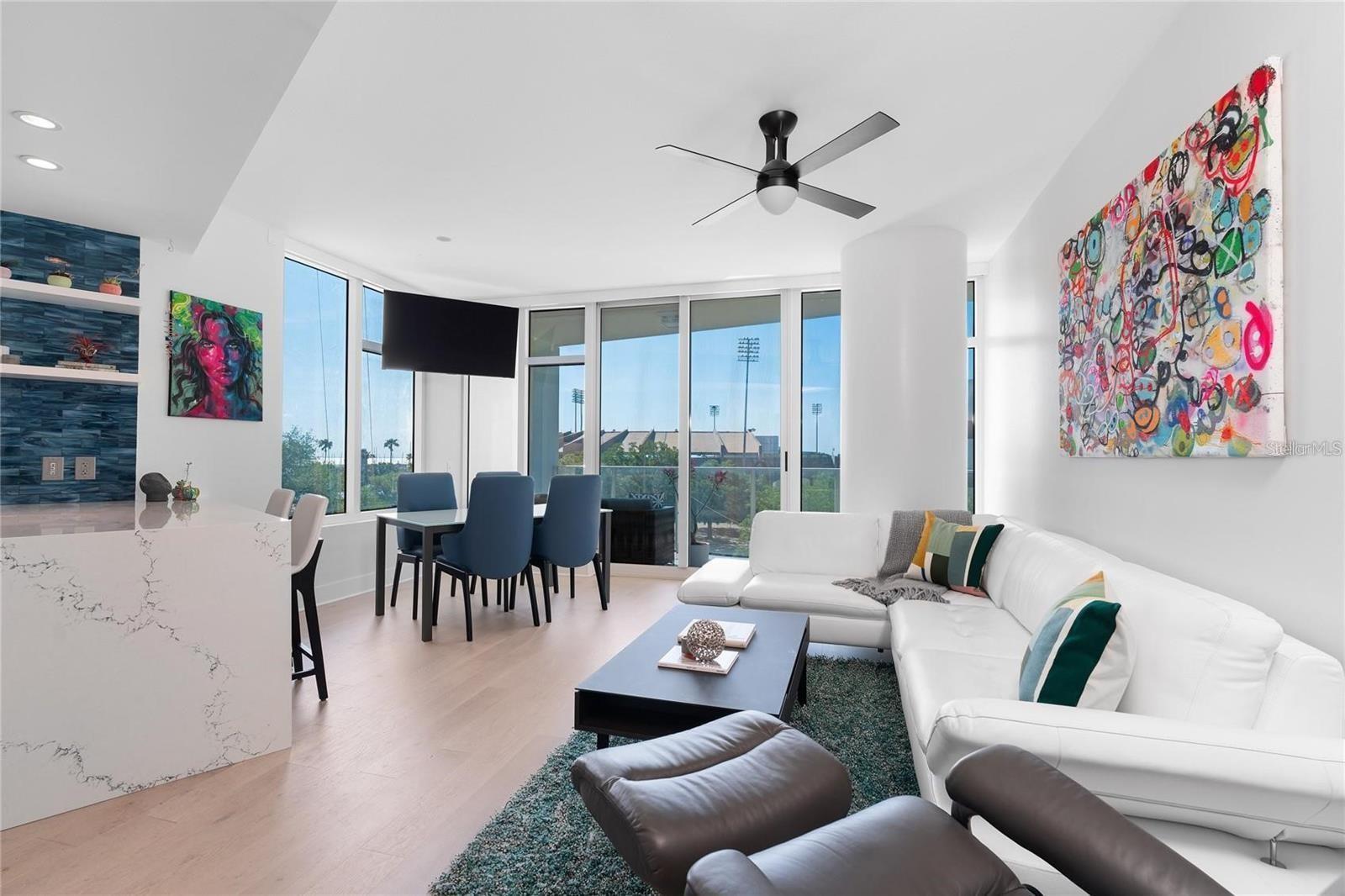 Image 3 of 42 For 175 1st Street S 406