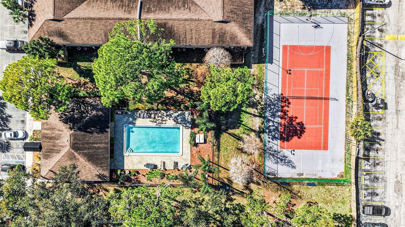 Image 29 of 33 For 550 Golden Raintree Place 550