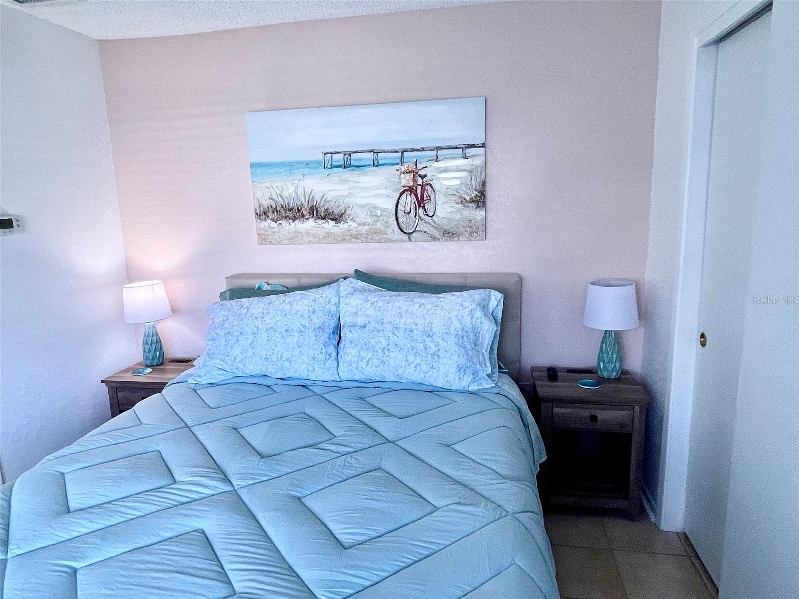 Image 13 of 20 For 165 Medallion Boulevard H