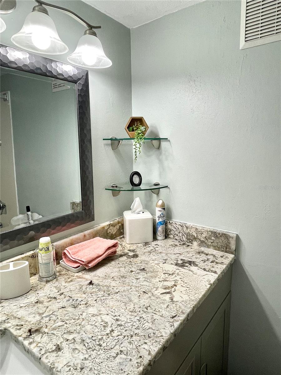 Image 20 of 20 For 165 Medallion Boulevard H