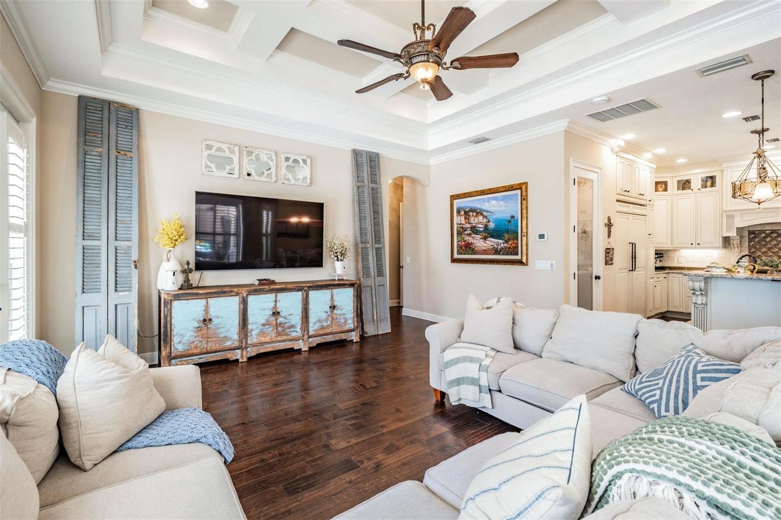 Listing photo id 19 for 5914 Fitzgerald Road