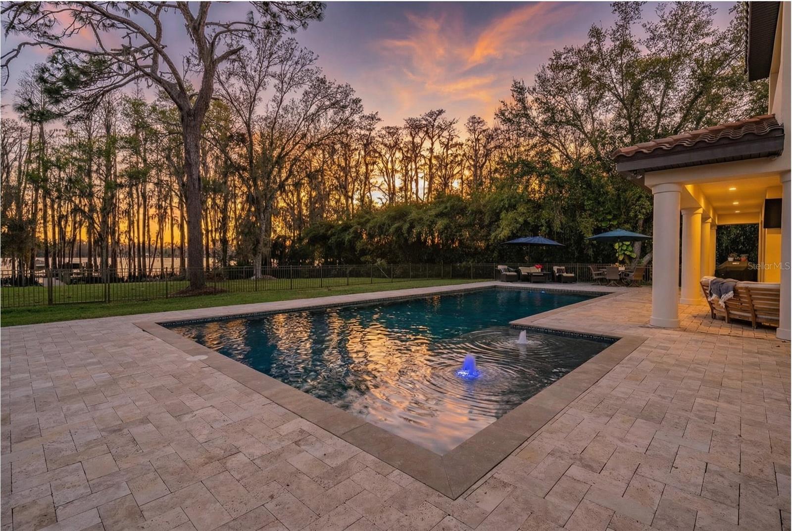 Listing photo id 49 for 5914 Fitzgerald Road