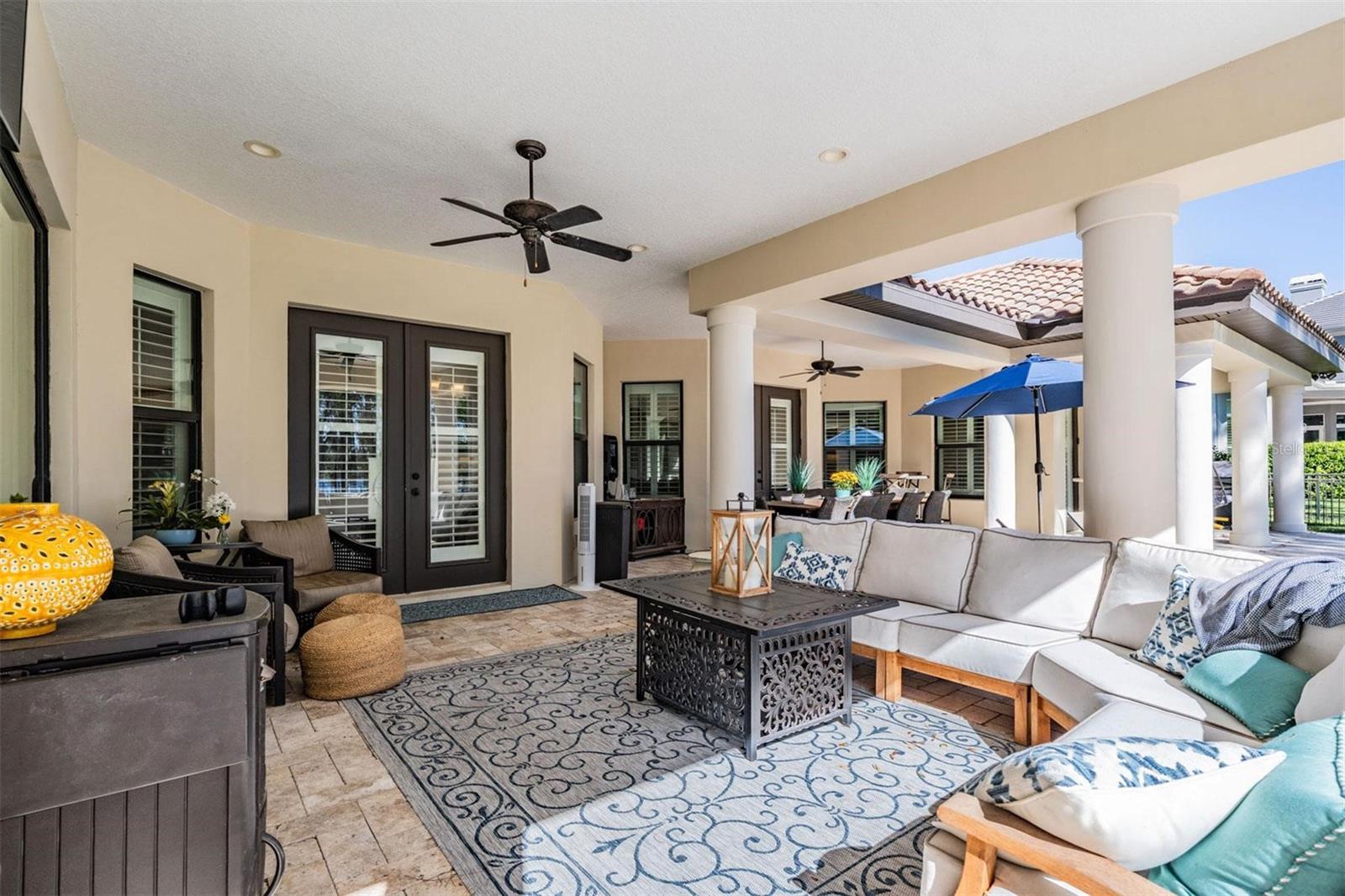 Listing photo id 57 for 5914 Fitzgerald Road