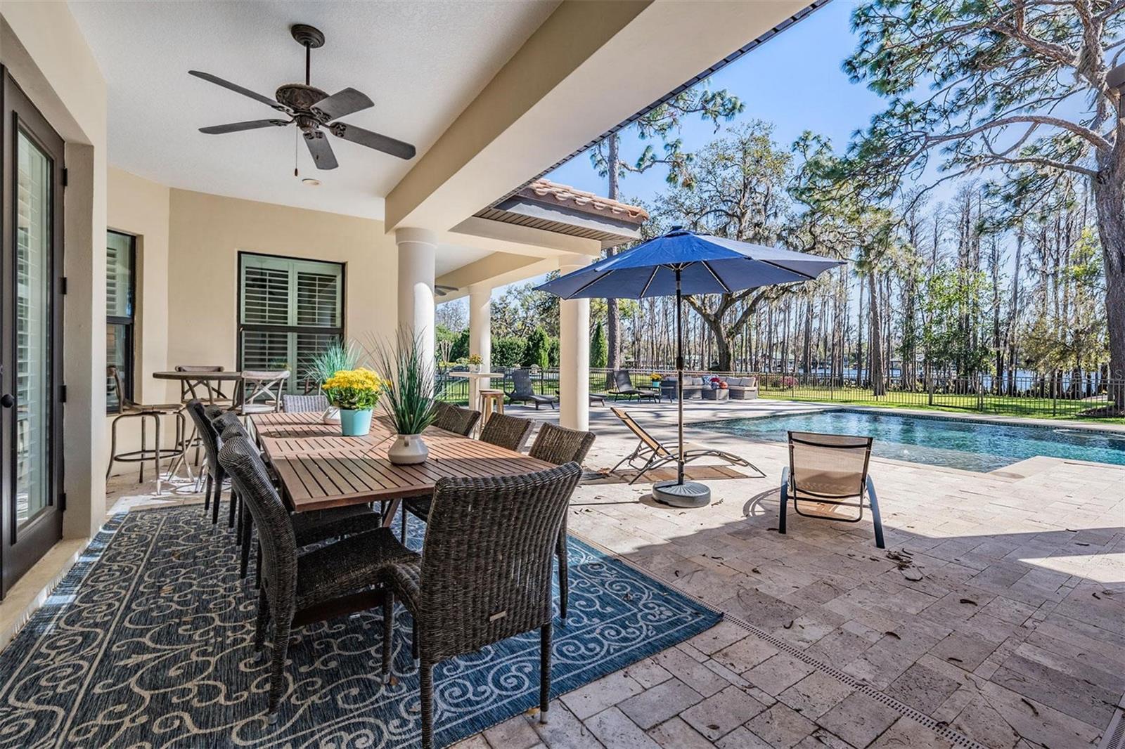 Listing photo id 59 for 5914 Fitzgerald Road