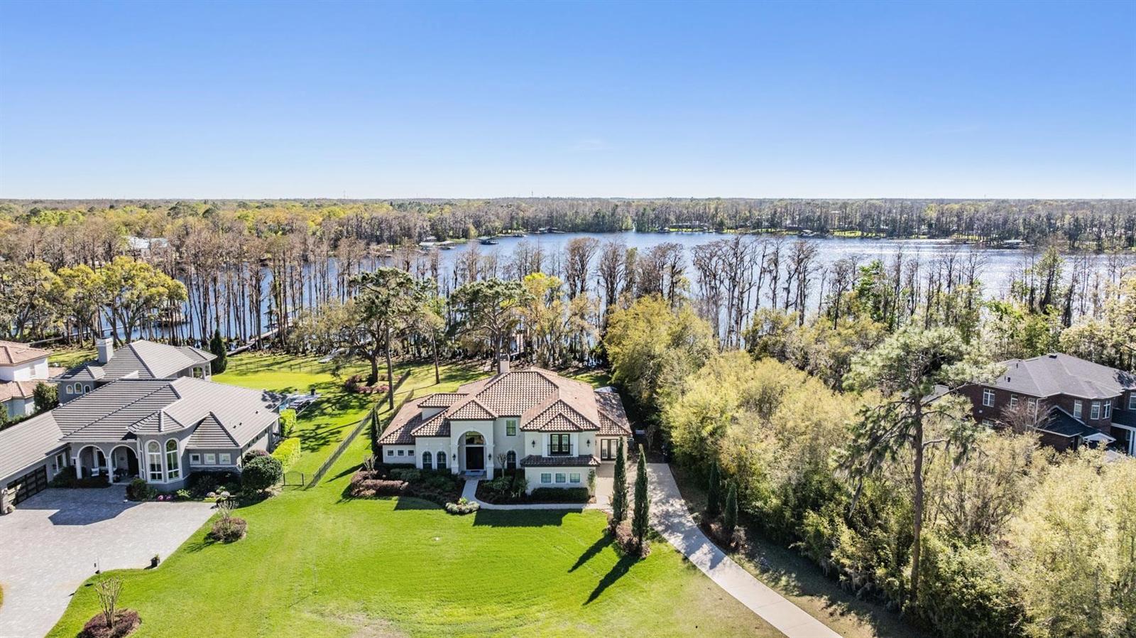 Listing photo id 76 for 5914 Fitzgerald Road