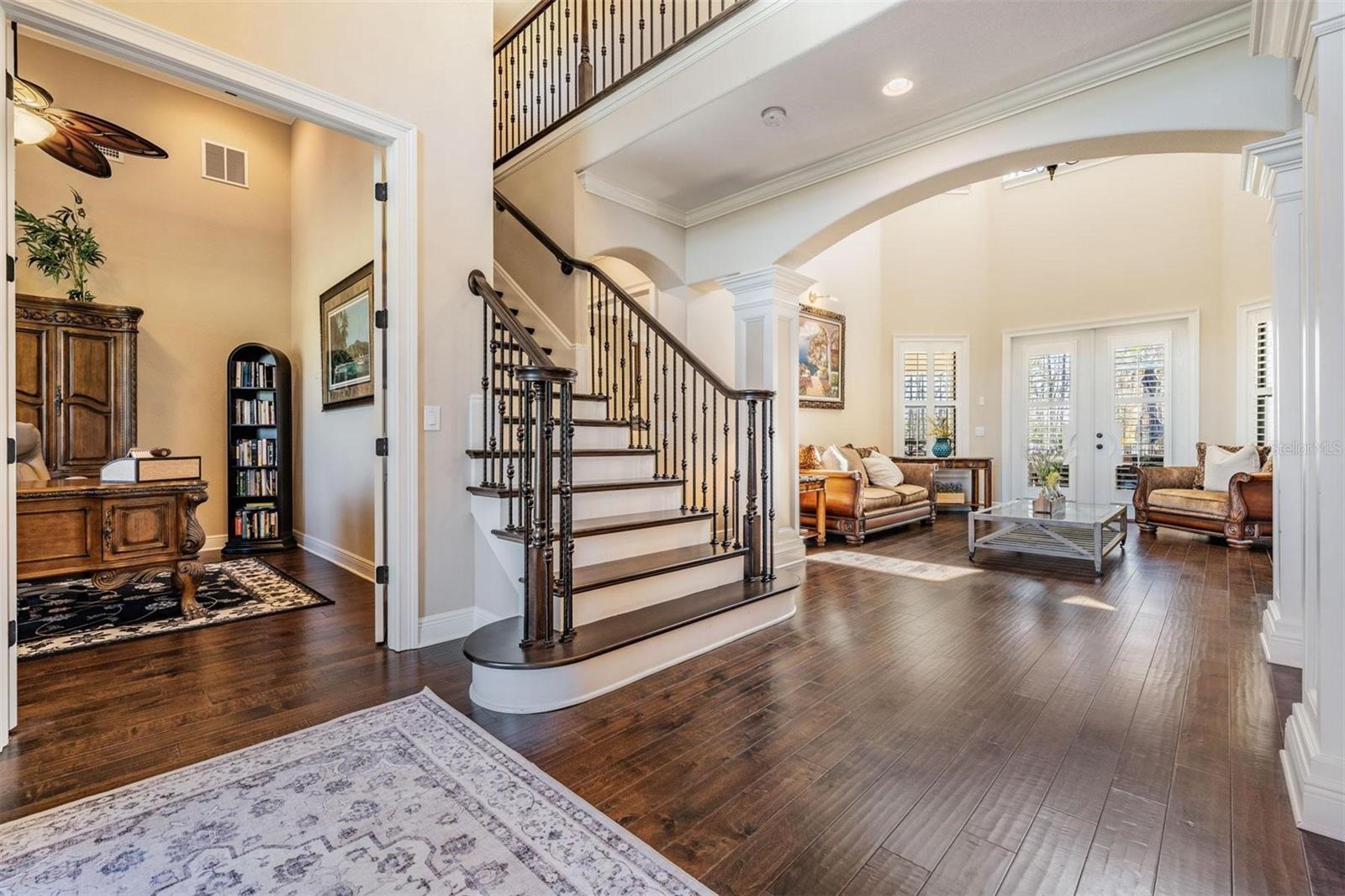 Listing photo id 6 for 5914 Fitzgerald Road