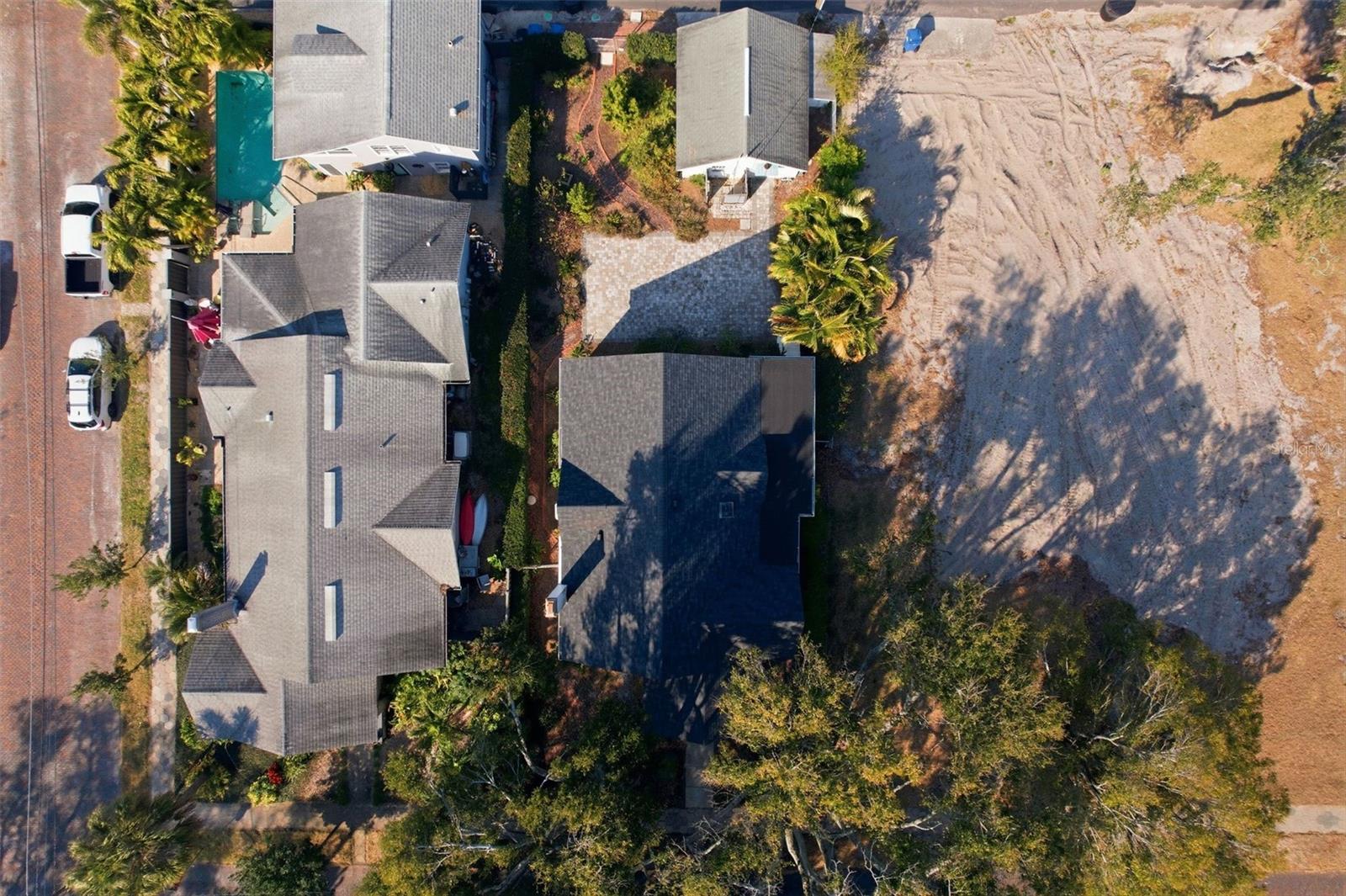 Image 36 of 43 For 141 15th Avenue N