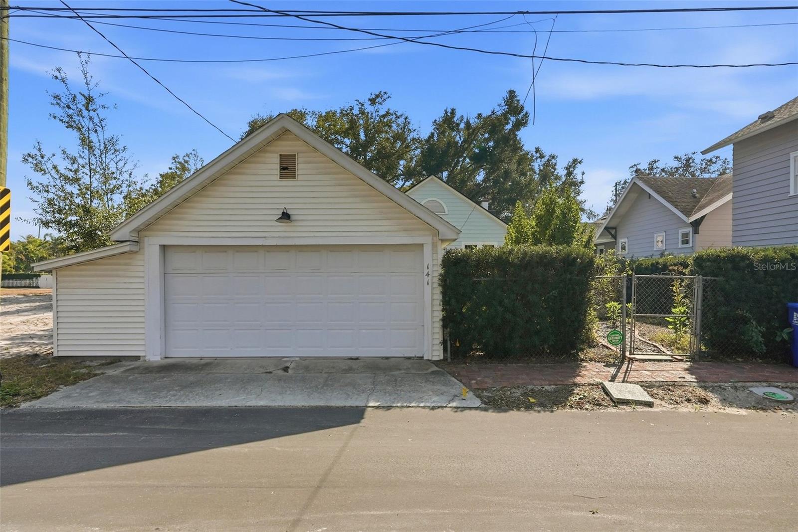 Image 7 of 43 For 141 15th Avenue N