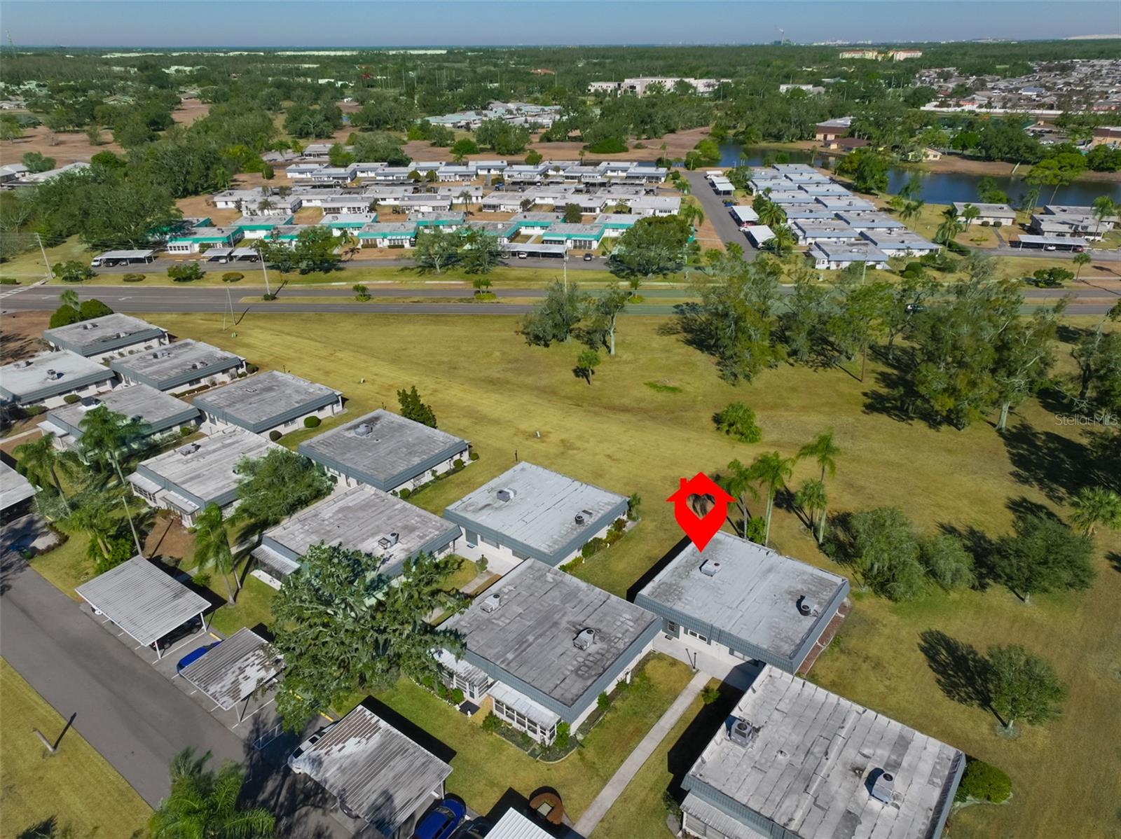 Image 2 of 58 For 1811 Bedford Lane 148