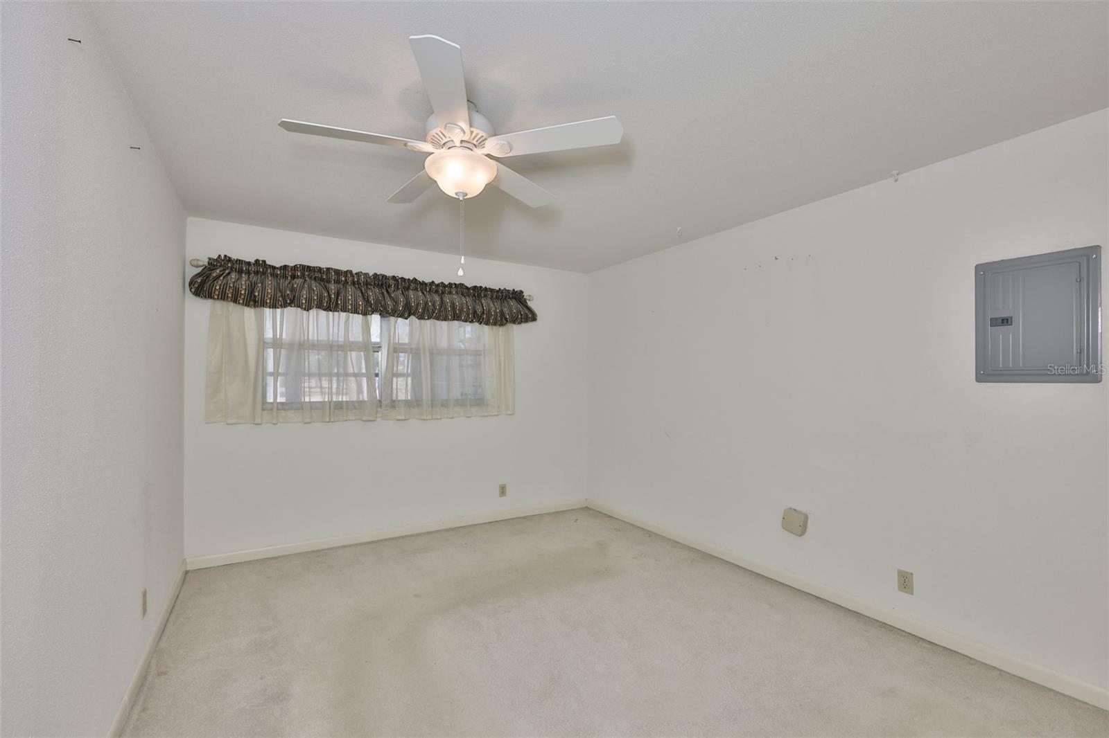 Image 22 of 58 For 1811 Bedford Lane 148