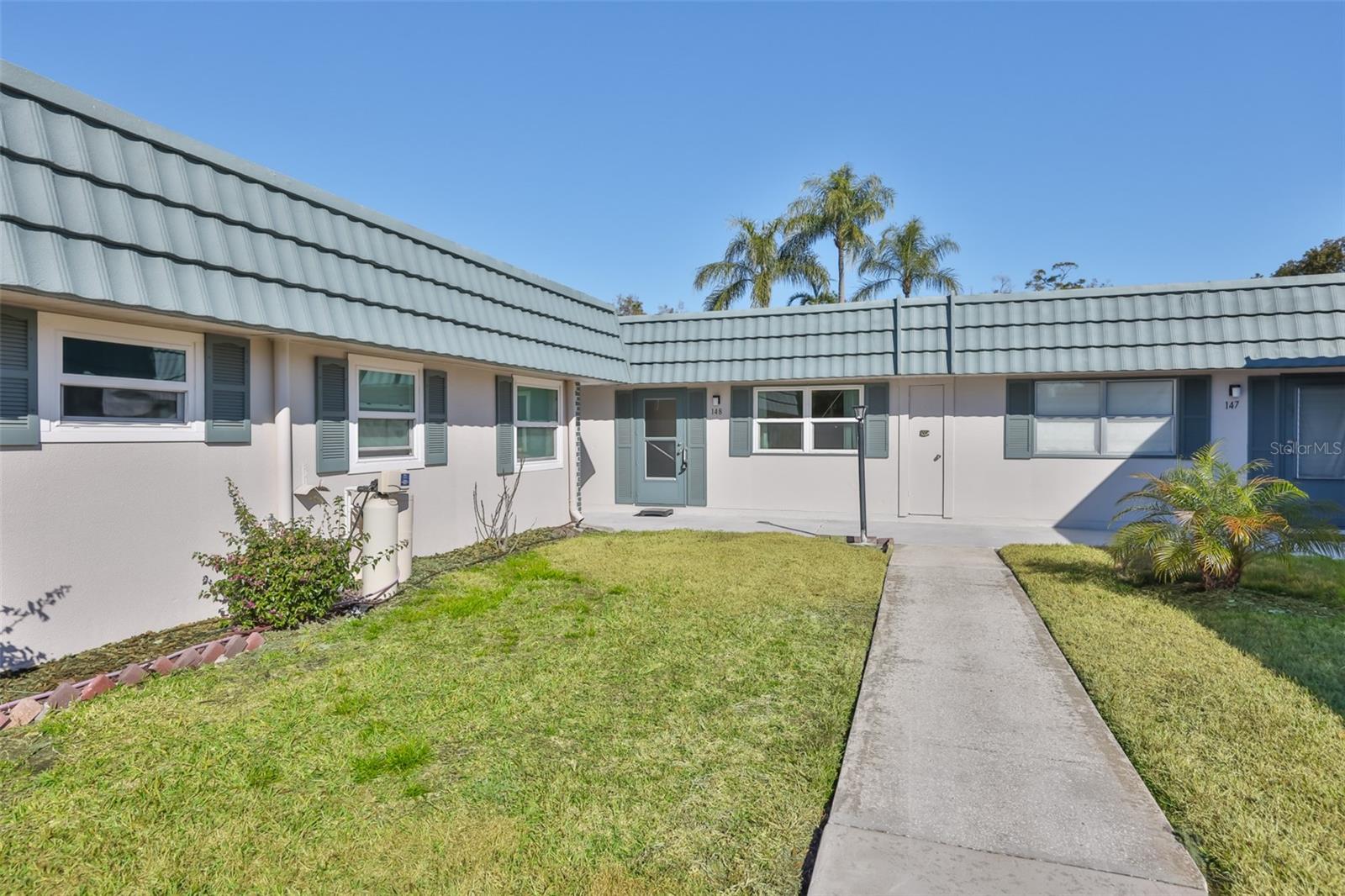 Image 3 of 58 For 1811 Bedford Lane 148