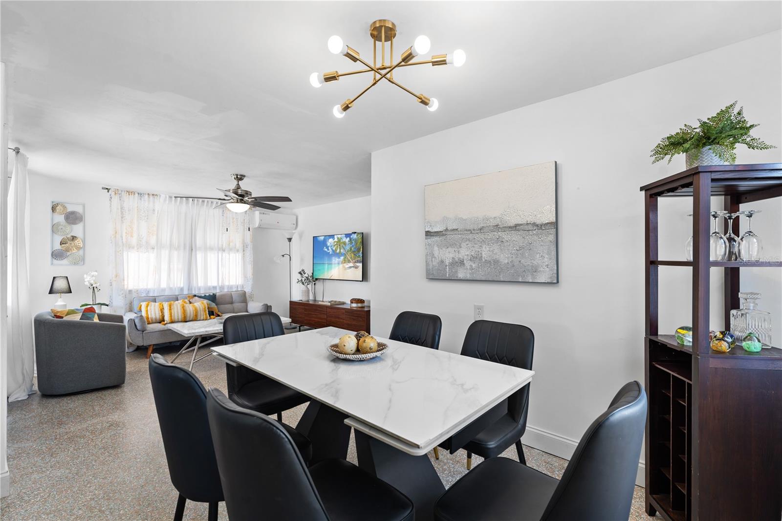 Image 17 of 36 For 13313 2nd Street E