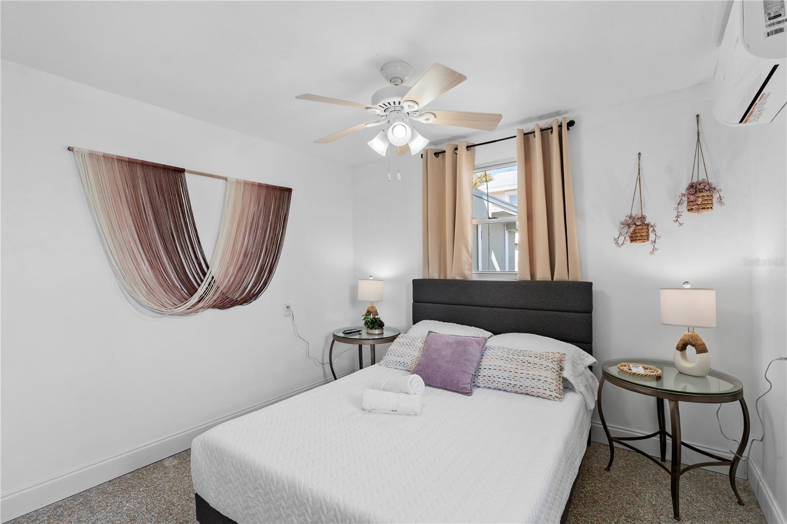 Image 8 of 36 For 13313 2nd Street E