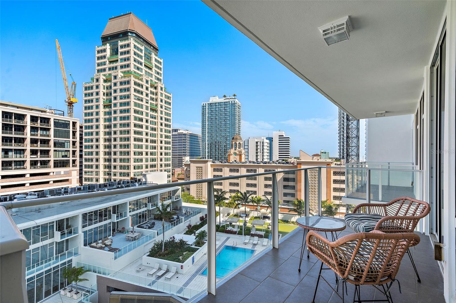 Image 18 of 31 For 175 1st Street S 1103