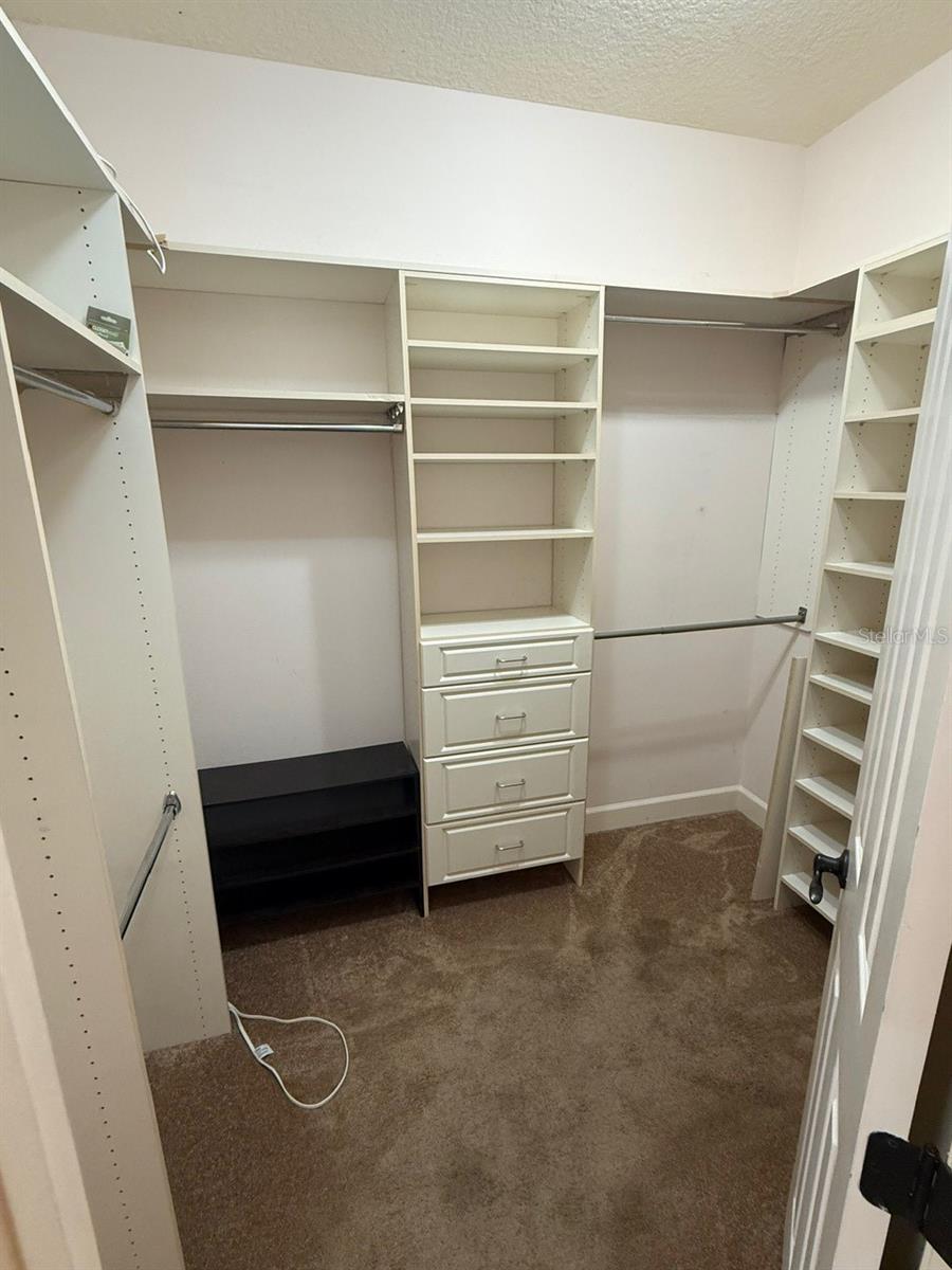 Image 14 of 17 For 107 Packwood Avenue C