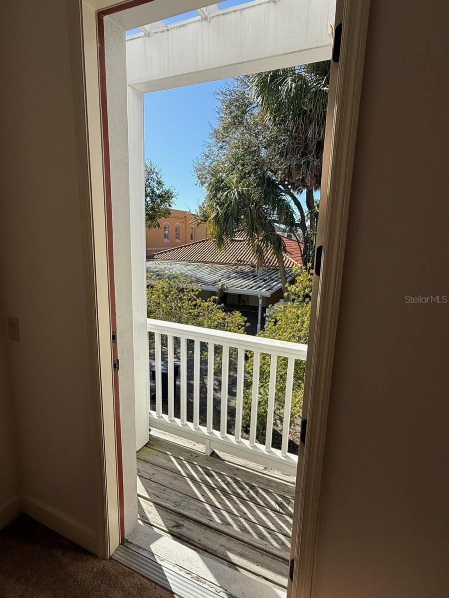 Image 17 of 17 For 107 Packwood Avenue C