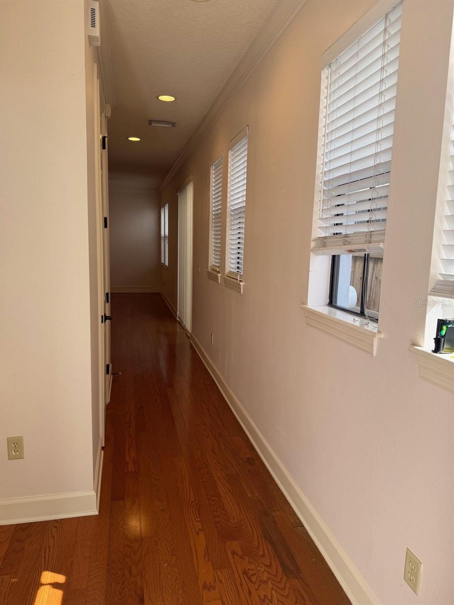 Image 2 of 17 For 107 Packwood Avenue C