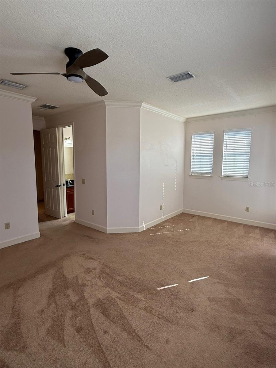 Image 8 of 17 For 107 Packwood Avenue C