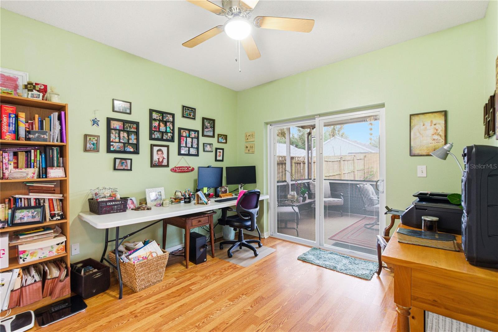 Image 16 of 30 For 6925 Summer Harbor Lane