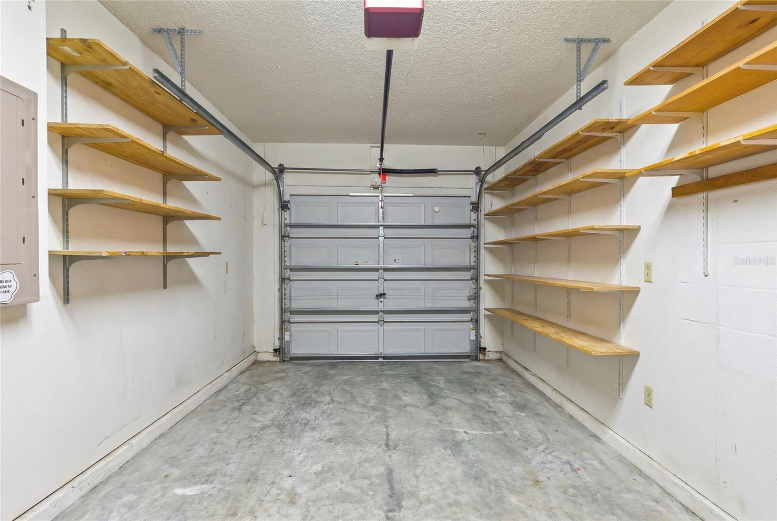 Image 24 of 30 For 6925 Summer Harbor Lane