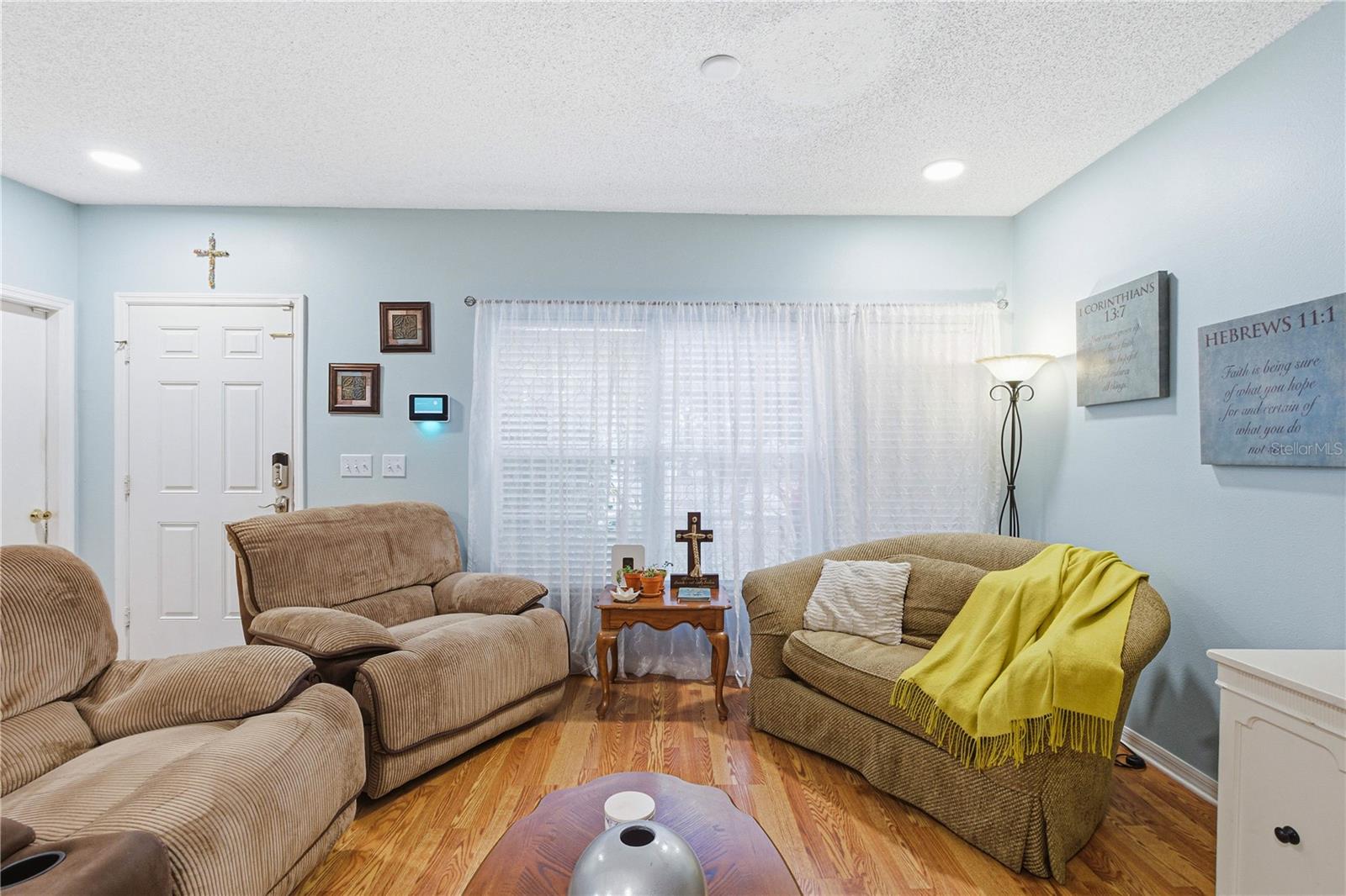 Image 5 of 30 For 6925 Summer Harbor Lane