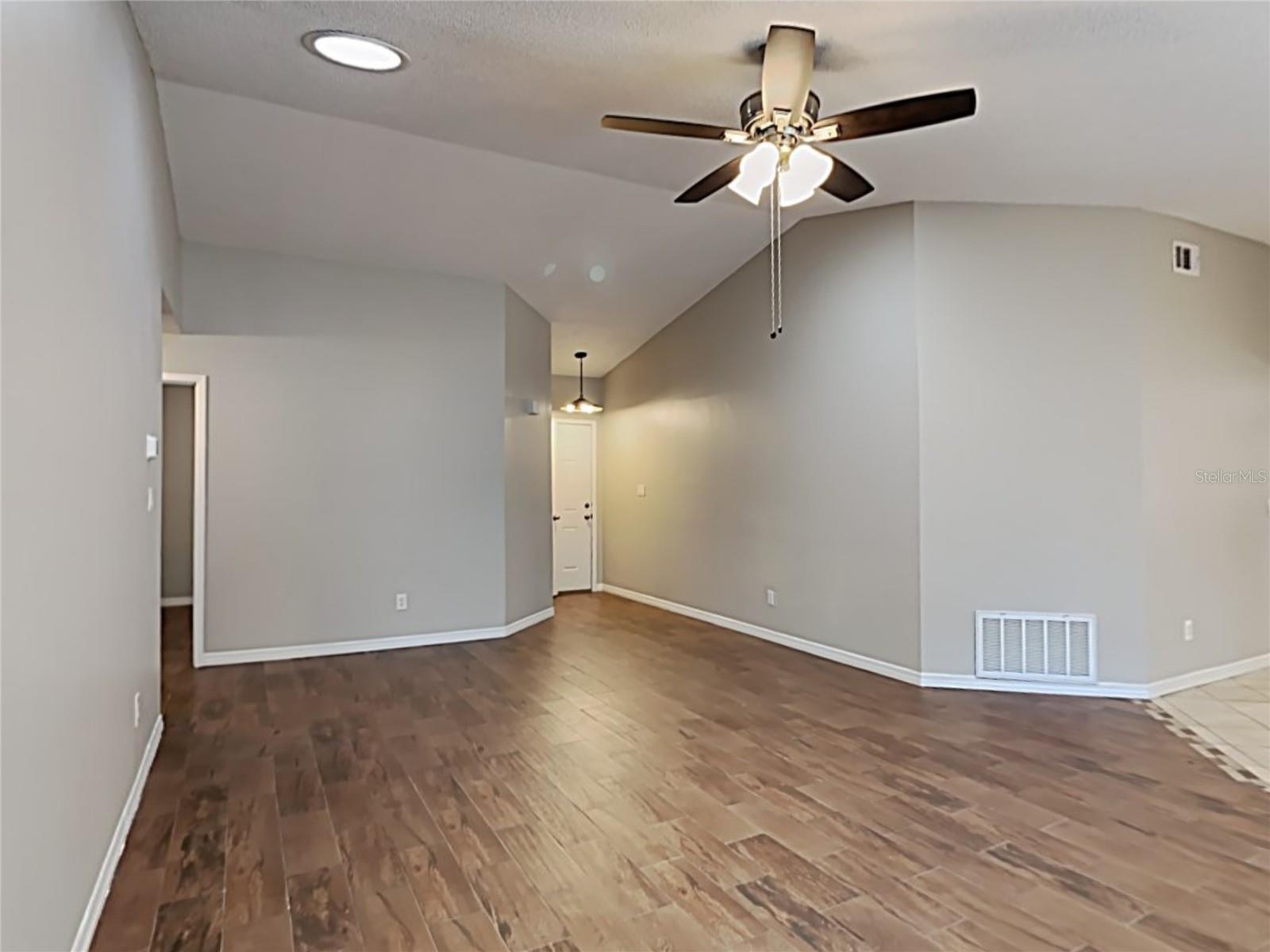 Image 3 of 21 For 1108 Shaffer Trail