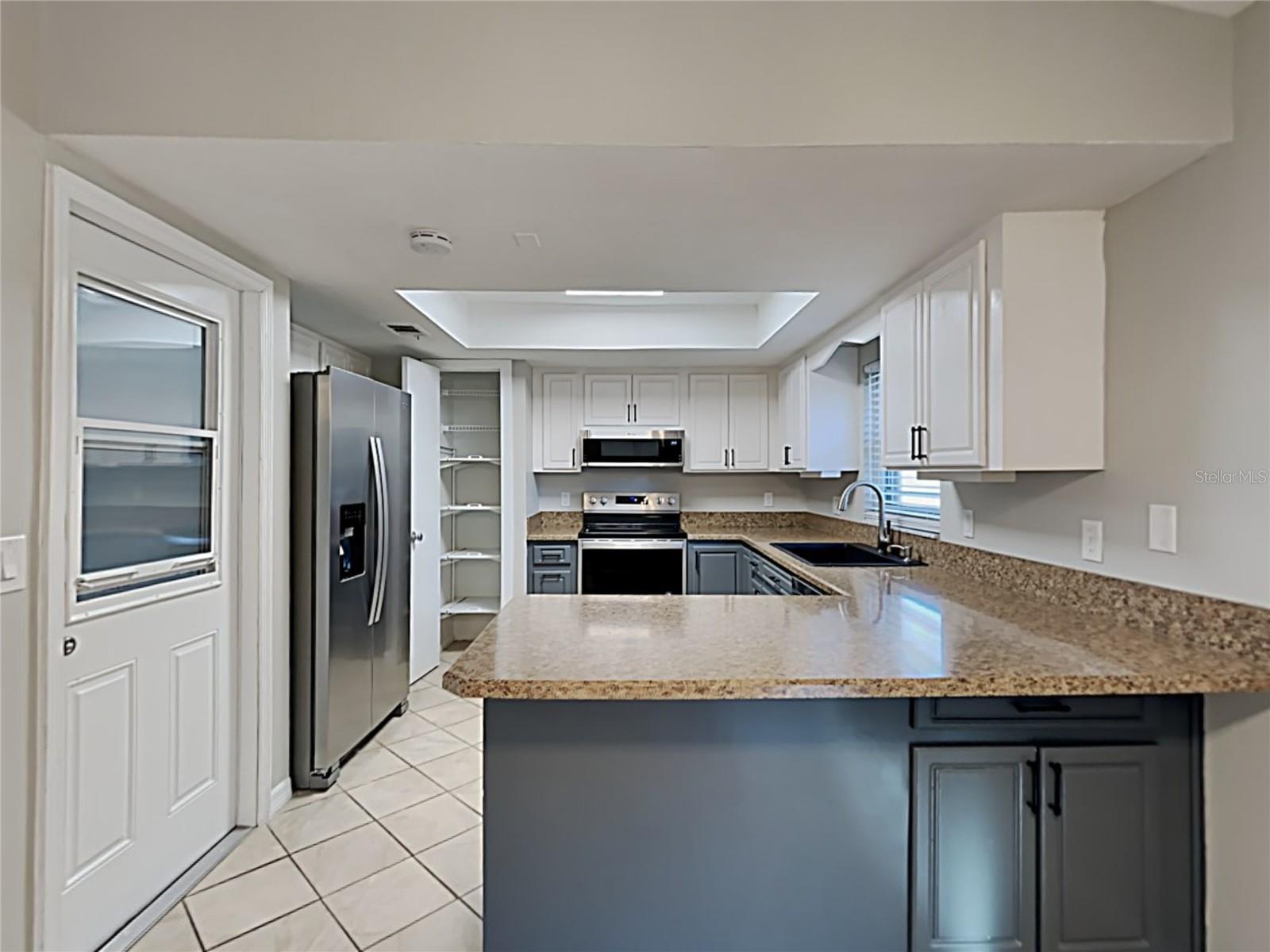 Image 7 of 21 For 1108 Shaffer Trail