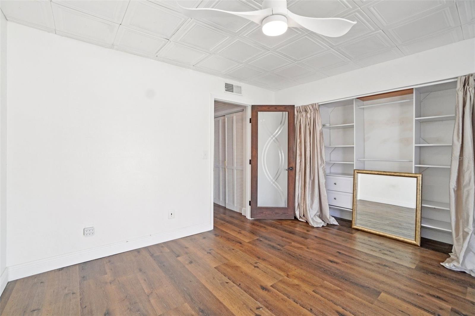 Image 18 of 29 For 24862 Us Highway 19 N 1701