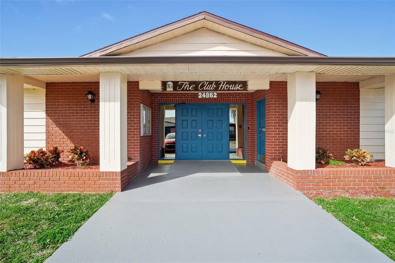 Image 27 of 29 For 24862 Us Highway 19 N 1701