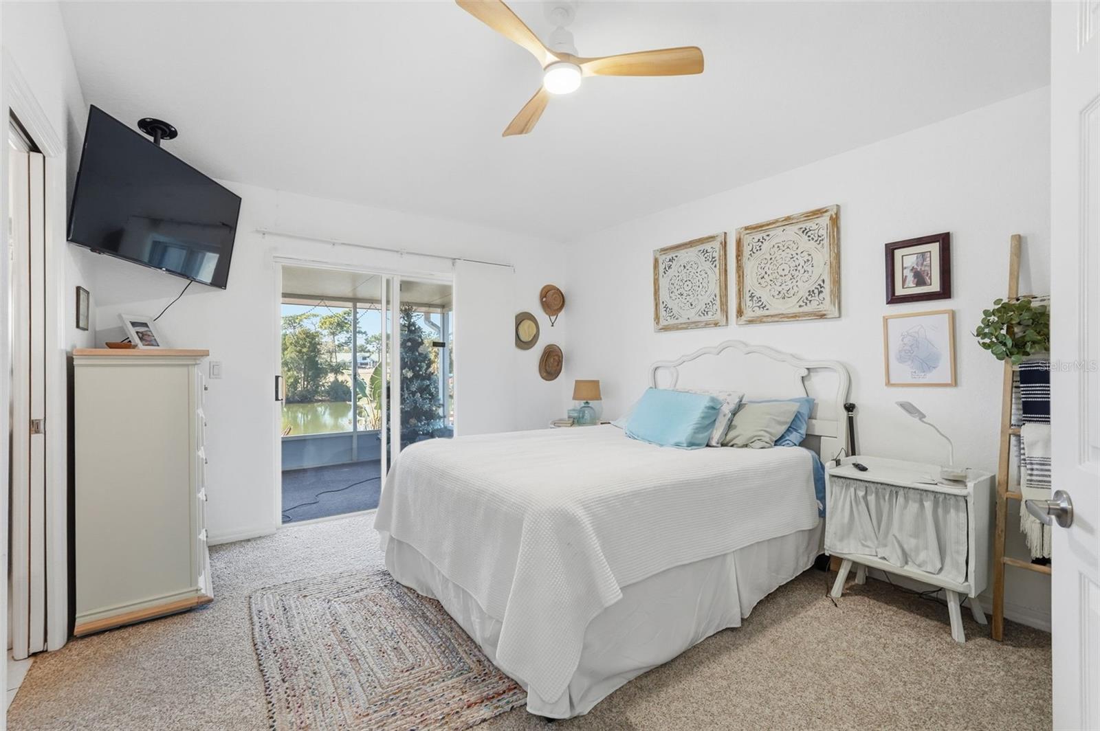 Image 18 of 49 For 2651 San Luis Road