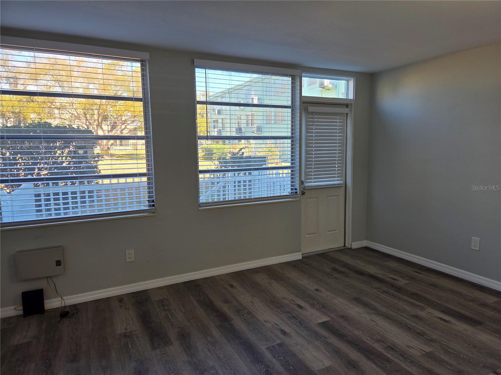 Image 26 of 29 For 2043 Denmark Street 9