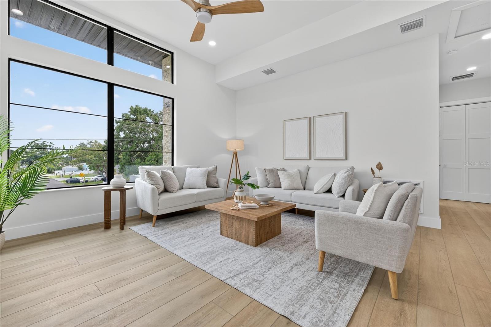 Image 30 of 55 For 4527 26th Avenue S