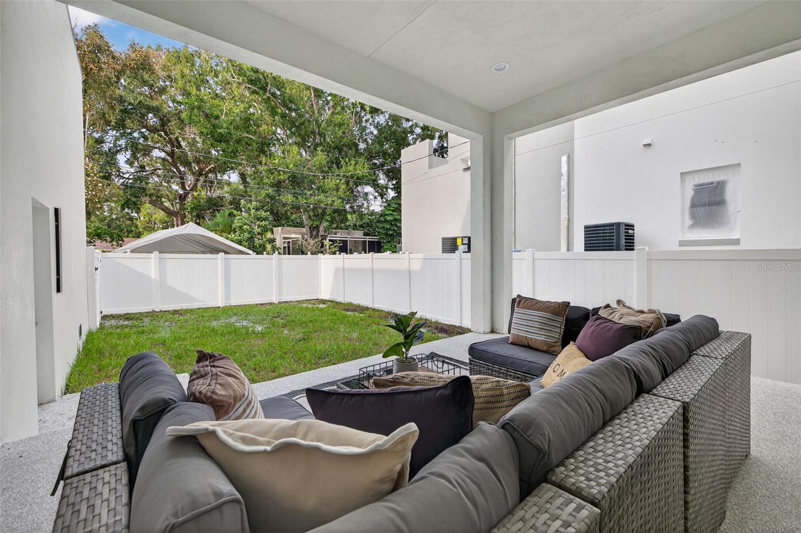 Image 47 of 55 For 4527 26th Avenue S